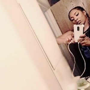 Meet your Posher, Sherry